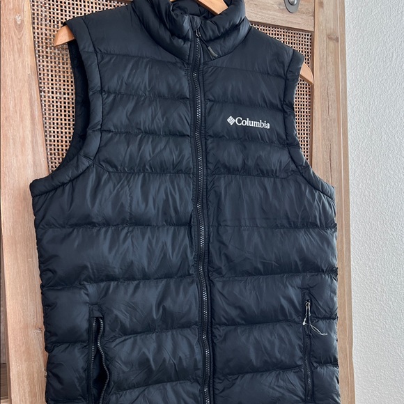 NWOT Columbia Men’s Black Puffer Vest Jacket - Picture 2 of 6